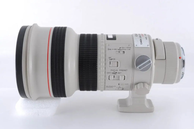 Canon EF 300mm f/2.8 L IS USM Telephoto Lens Japan[N. Mint w/Hood in Case] #LD94 Canon